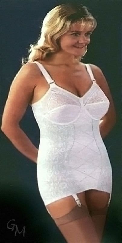I remember my mother wearing Playtex girdles !